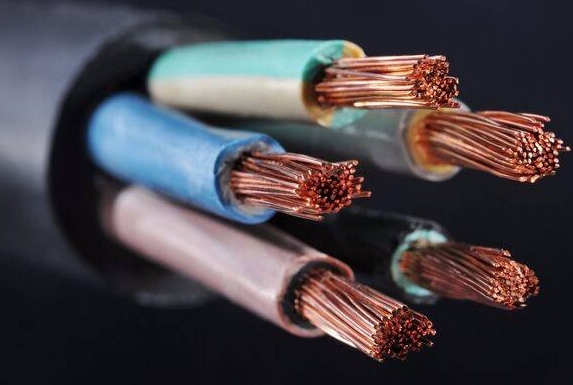 金聯(lián)宇線纜廠提醒國標(biāo)電線電纜需要注意哪些事項？.jpg